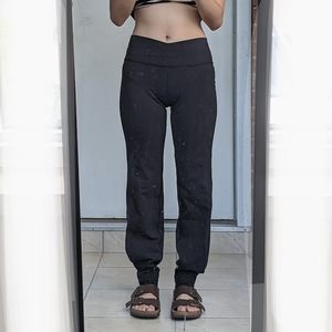 Lululemon jogger tights, black, size 6